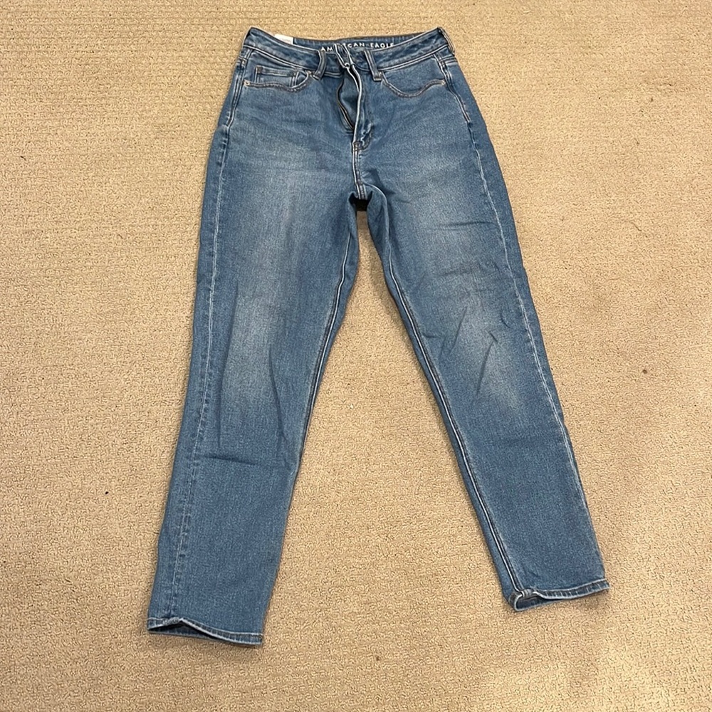 American Eagle Mom Jeans Stretch Size: 4 regular